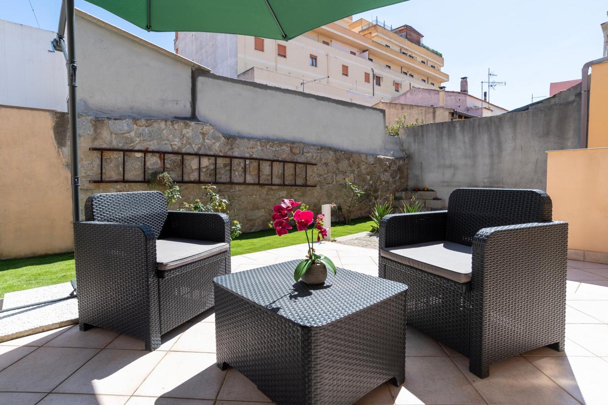 Appartamento Centrale Apartment *